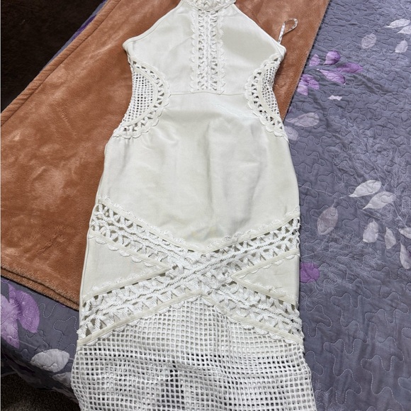 Missguided Strapless White Lace Dress - Picture 1 of 5